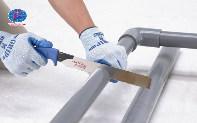 Lưu ý khi tự thực hiện cắt ống uPVC tại nhà?
